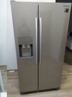 SAMSUNG Americka Lednice s mraznickou