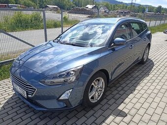 FORD FOCUS KOMBI 1,5TDCI 88KW LED,NAVI