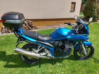 Suzuki gsf650s