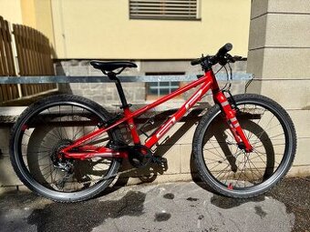 Superior FLY velikost 24” TOP STAV