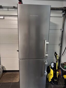 Lednice Liebherr CNef 3915