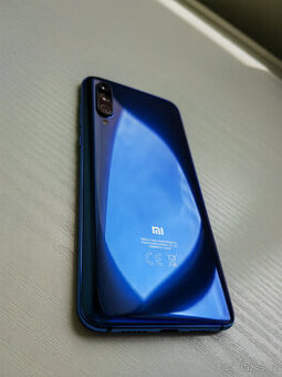 Xiaomi Mi 9 6 / 128 GB Ocean Blue