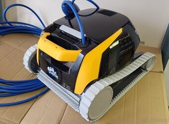 Dolphin e20, bazénový vysavač, aktivní kartáč, Setře řasy a