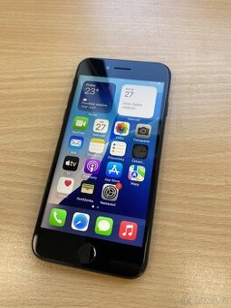 iPhone SE 2022 5G