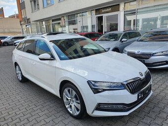 Škoda Superb iV Combi 1.4TSI 160kW DSG Style Matrix Ambient