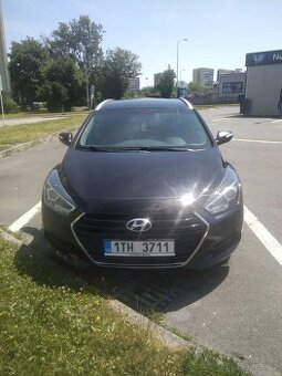 Prodám Hyundai i40 combi - 1,7 CRDi, 104 kW