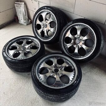 Brock B18 - 5x112 R19 245/35