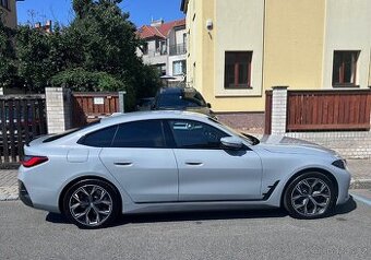 BMW i4 eDrive40