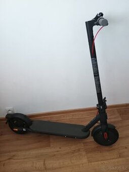Elektrokoloběžka XIAOMI Scooter 4 Lite