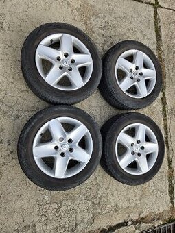 Zimní sada Renault 5x114,3, 205/55 R16