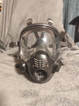 Celoobličejová maska perfektní stav Profi.