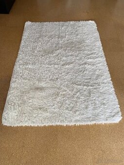 Koberec bílý 170x120 cm