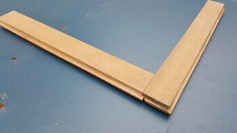 Parkety dub, dřevo, masiv 28