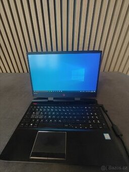 HP Omen 15 – i7 @4GHz, RTX 2060, 16GB RAM, 1,2TB SSD