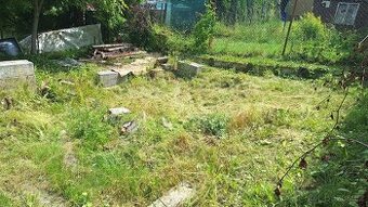 Prodám zahradní pozemek  869m2