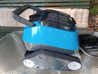 Bazénový čistič Azuro Warior 7310
