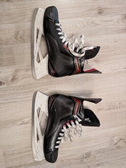 Brusle Graf Ultra 975, vel. 9