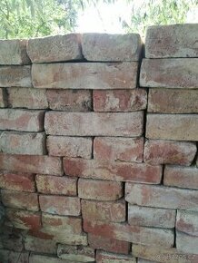 Cihly plné pálené, kvalitní, 100 lety prověřené