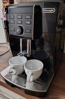 Automatický kávovar DeLonghi