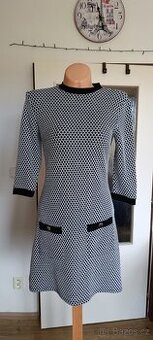 Dámské zimní šaty Orsay