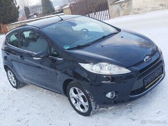 Ford Fiesta Titanium 1.4 71 kw, 128.000 km