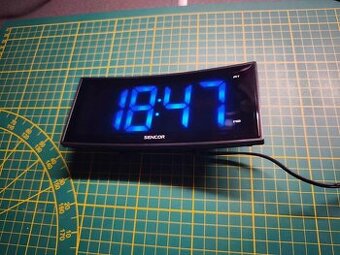 Digitální hodiny/budík Sencor