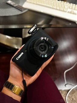 Canon SX740 HS power shot - 1