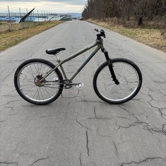 Dirt Ravo Arsenal 2007