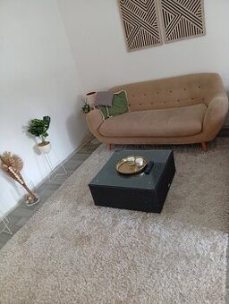 Prodám trojmístnou pohovku