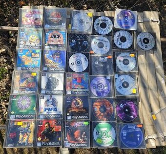 Hry na playstation 1