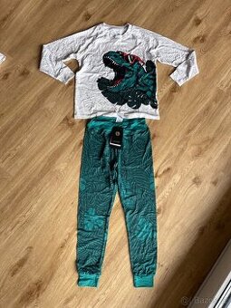 Nové pyžamo Lelosi 122/128 s vysačkou