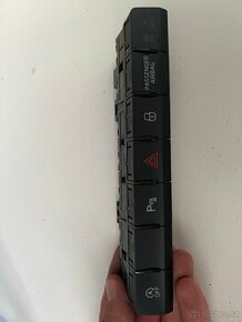 Tlačítka Škoda Karoq 565 927 132 AK - 1