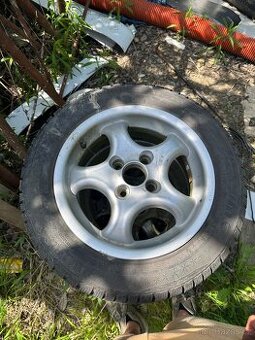 Alu kola 4x100