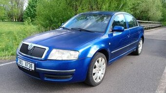 Škoda Superb 2.8 V6