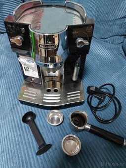 Kávovar DeLonghi