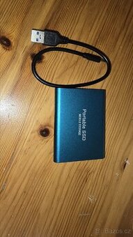 externí SSD disk 16 TB