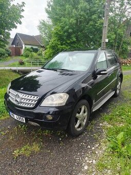 Prodám pěkný Mercedes ML320 CDI 4x4, r.v. 2007, tažné