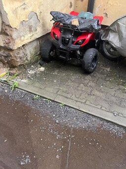 Čtyřkolka atv 110 na díly