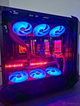 Herní počítač, Custom vodní loop, 7950x Ryzen. 7900XT Radeon