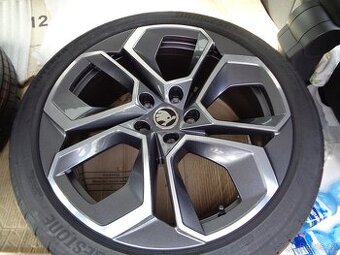 škoda Octavia IV 19 alu kola 5x112 nové