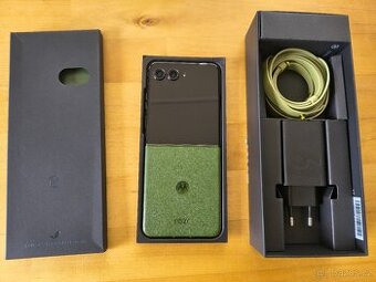 Razr 50 ULTRA  12/512GB Spring Green v záruce