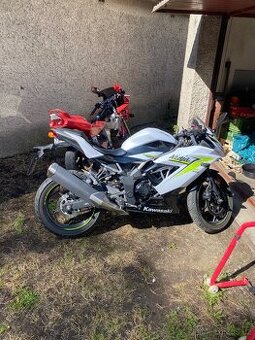 Kawasaki Ninja 125