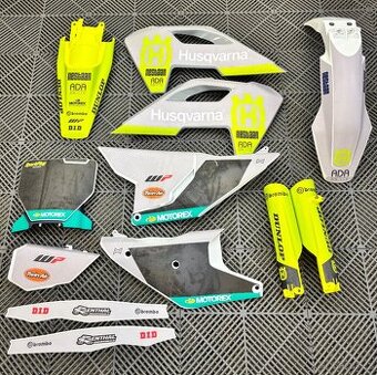 Motokrosové plasty na Husqarna