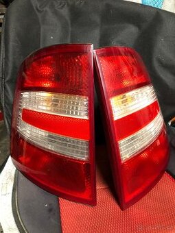 ZADNÍ SVĚTLA ŠKODA FABIA 1 KOMBI - SEDAN
