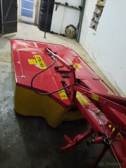 Prodám 2 obraceče, sekačku, rotačku