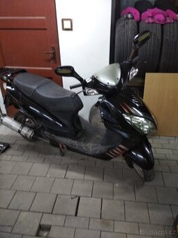 Skútr baotian 50 bez tp na díly pole stavbu, přestavbou do l