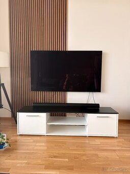 TV Stolek / skřínka pod TV