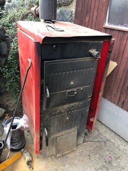 Kotel na pevné palivo