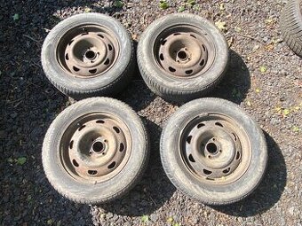 142. sada zimní kola 195/65 r15 4x108