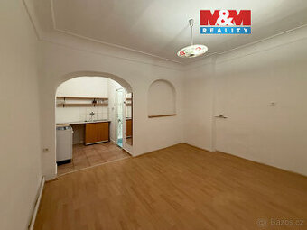 Pronájem bytu 1+kk, 37 m², Litomyšl, ul. Smetanovo nám.